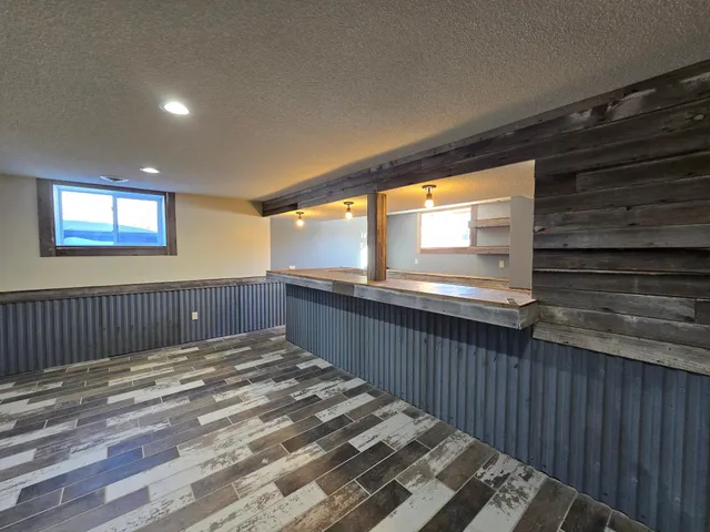 $550,000 | 1500 Olympic Street, Braham, MN 55006