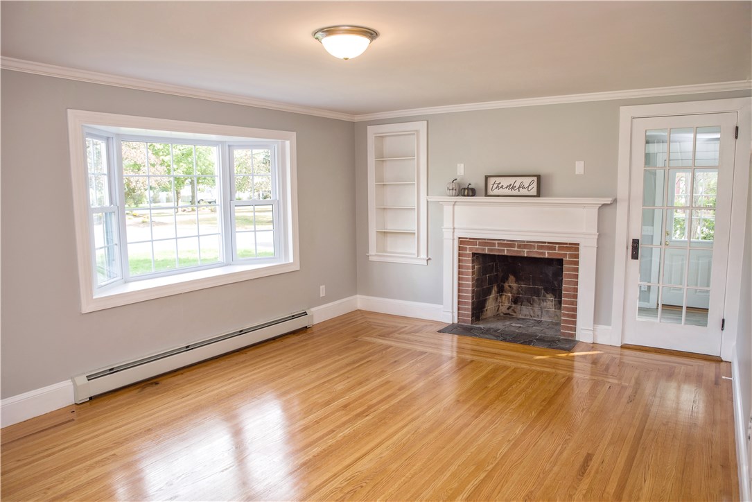 431 Spring Green Road Warwick, RI 02888 - Photo 8 of 21 Gallery Image 8