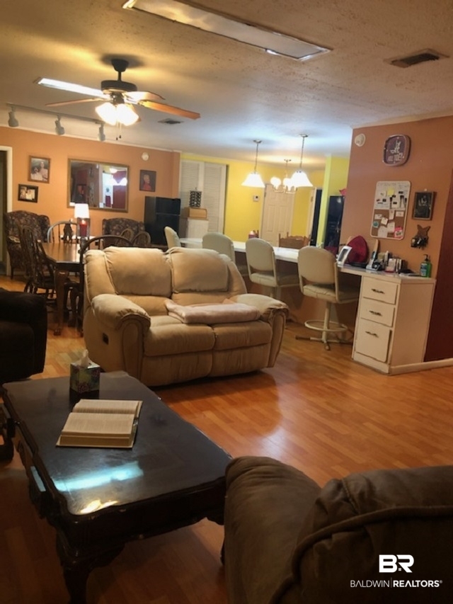 106 Dawson Street Brewton, AL 36426 - Photo 5 of 24 Great Room