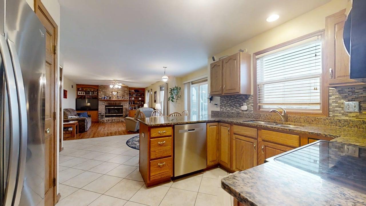 4511 Copper Ridge Road Champaign, IL 61822 - Photo 11 of 48