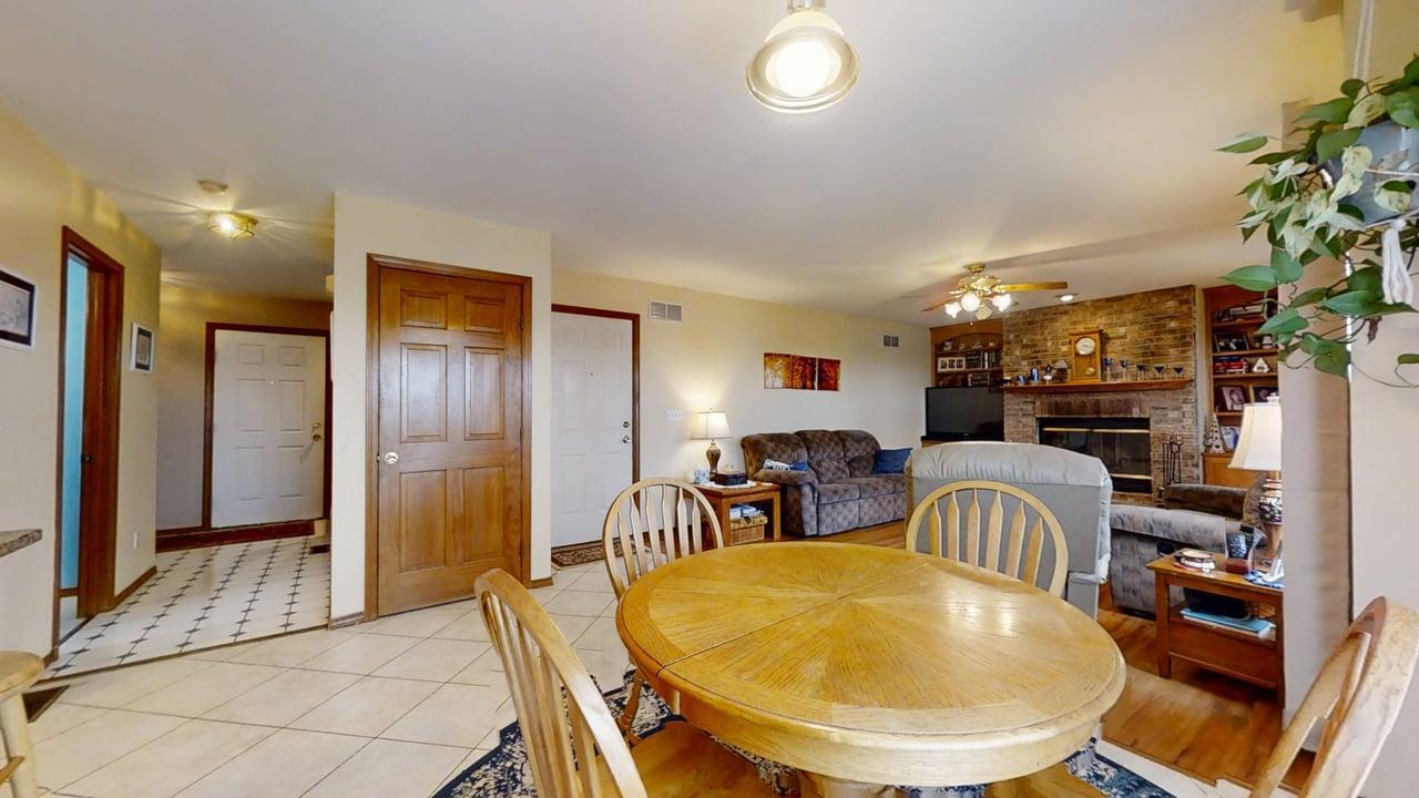 4511 Copper Ridge Road Champaign, IL 61822 - Photo 15 of 48