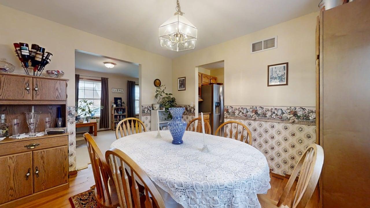 4511 Copper Ridge Road Champaign, IL 61822 - Photo 9 of 48