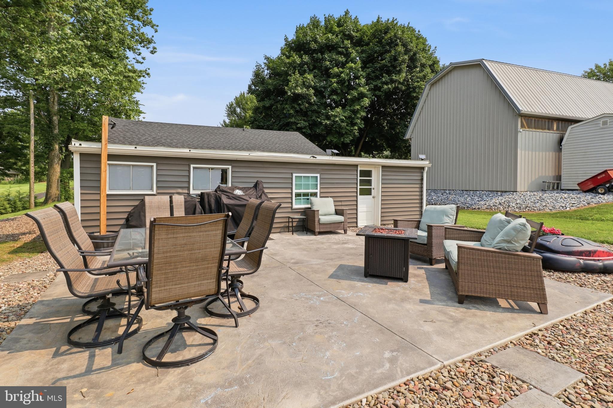 6179 York Road Spring Grove, PA 17362 - Photo 30 of 34