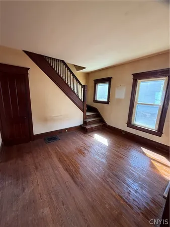 $139,900 | 142 Franklin Street, Auburn, NY 13021
