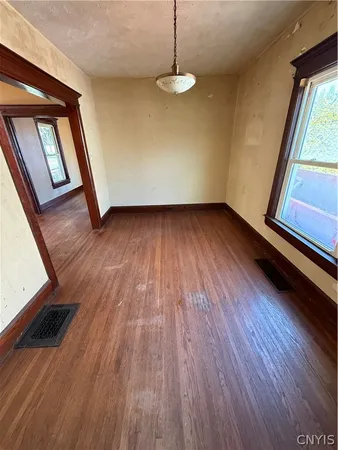 $139,900 | 142 Franklin Street, Auburn, NY 13021