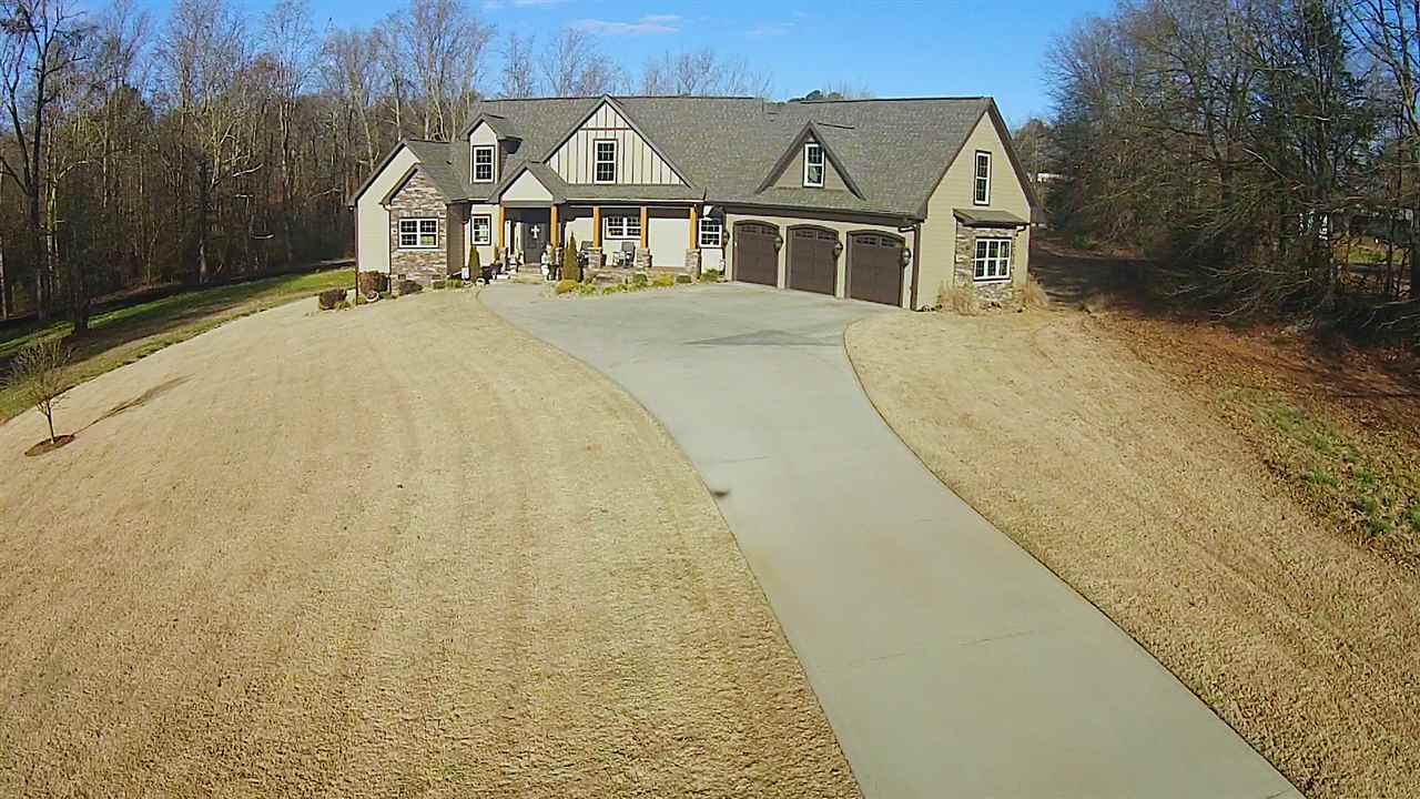 524 Duncan Reidville Road Duncan, SC 29334 - Photo 33 of 36