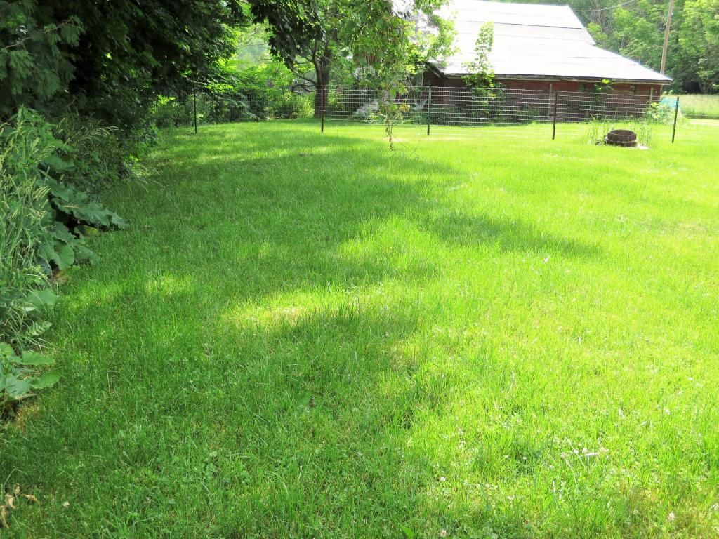 35 Barney Road Bennington, VT 05201 - Photo 18 of 21