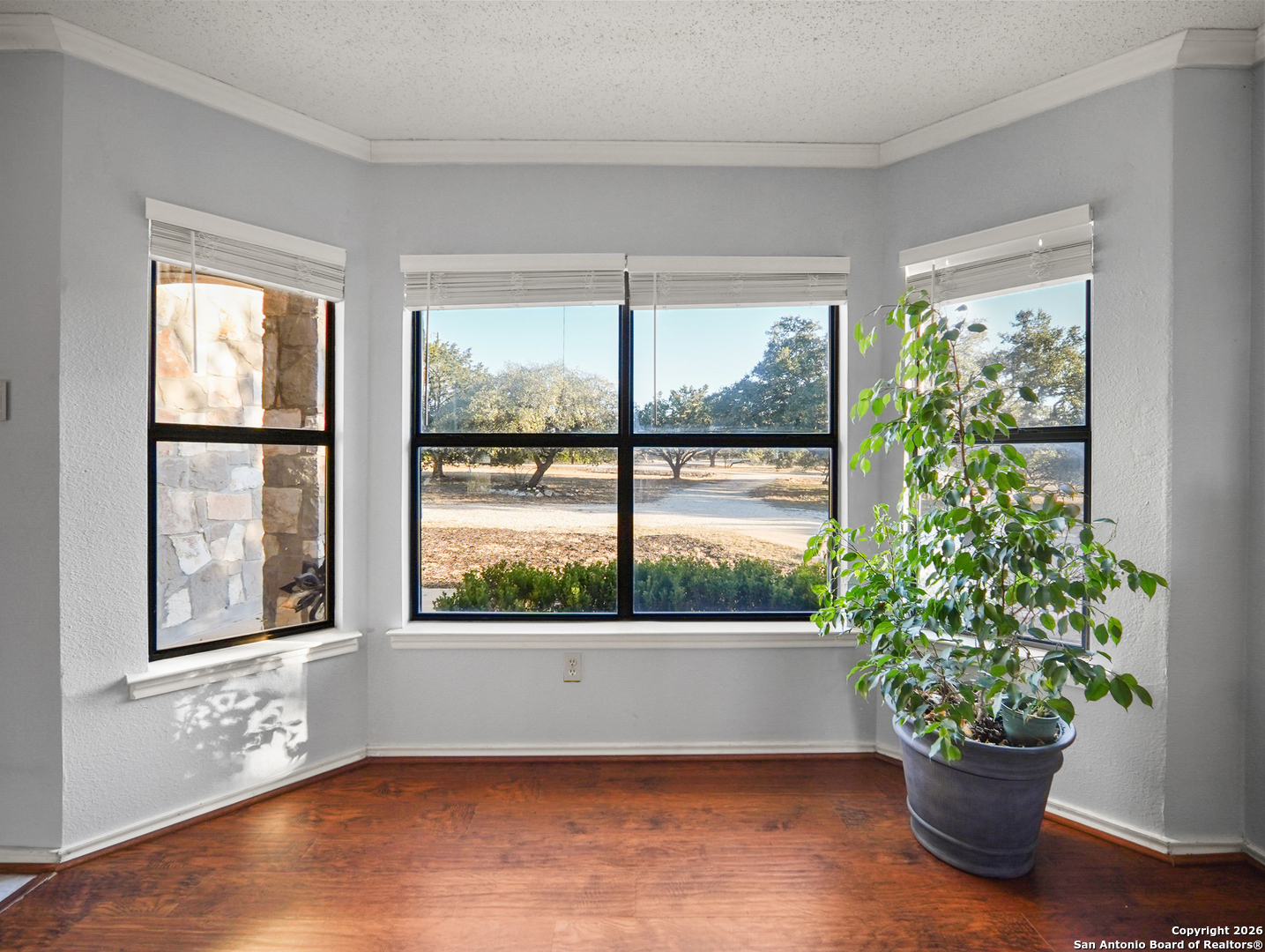 988 Summit Road Lakehills, TX 78063 - Photo 12 of 29