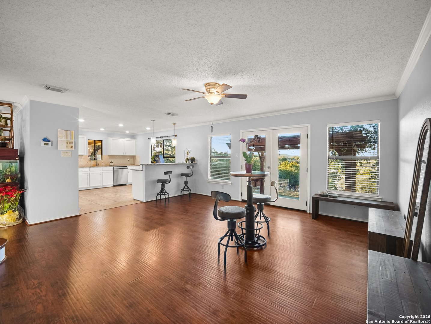 988 Summit Road Lakehills, TX 78063 - Photo 13 of 29