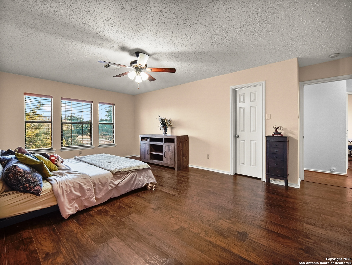 988 Summit Road Lakehills, TX 78063 - Photo 16 of 29