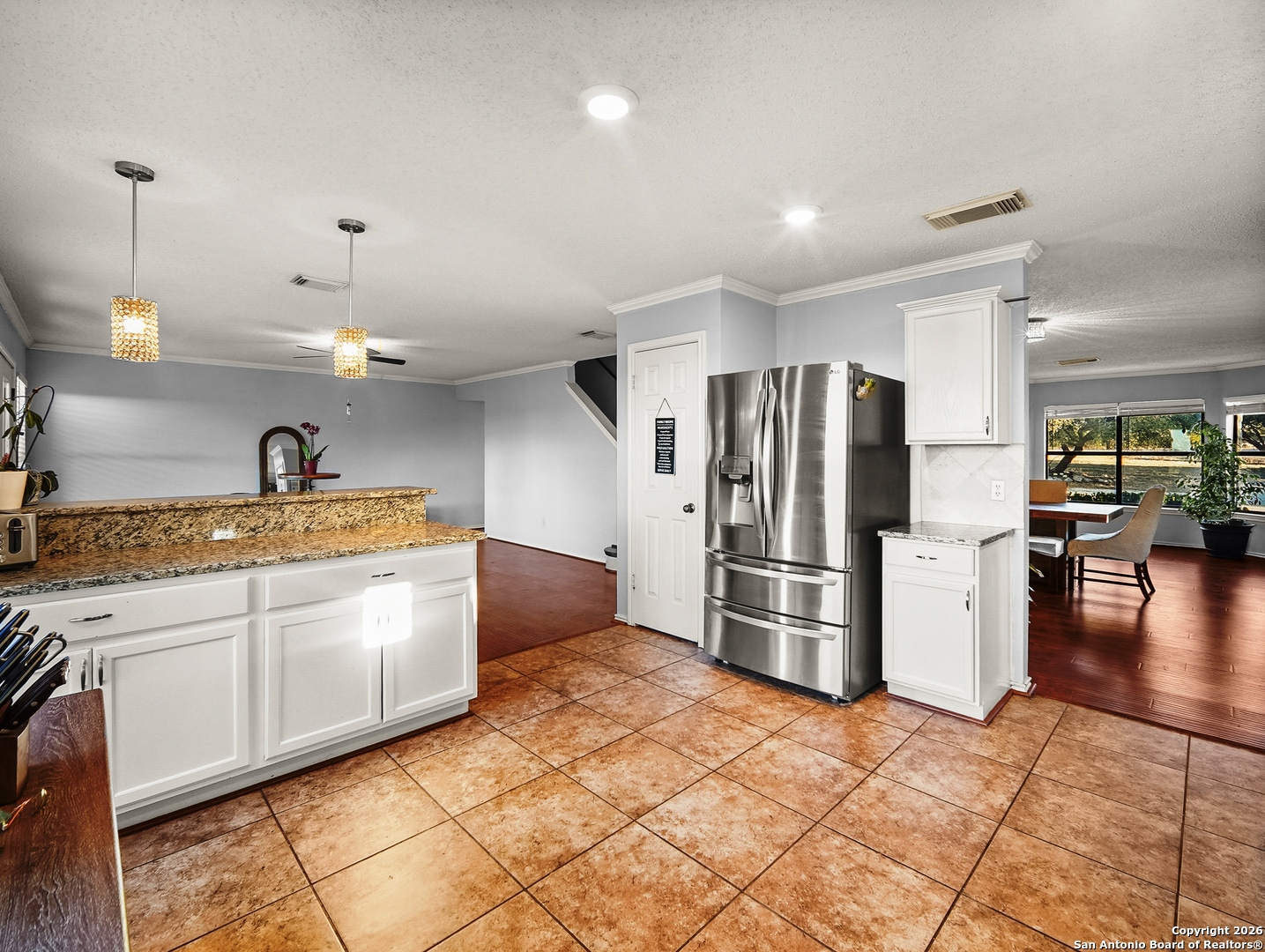 988 Summit Road Lakehills, TX 78063 - Photo 7 of 29