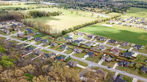 $495,000 | 1433 Round Rock Drive, Murfreesboro, TN 37128