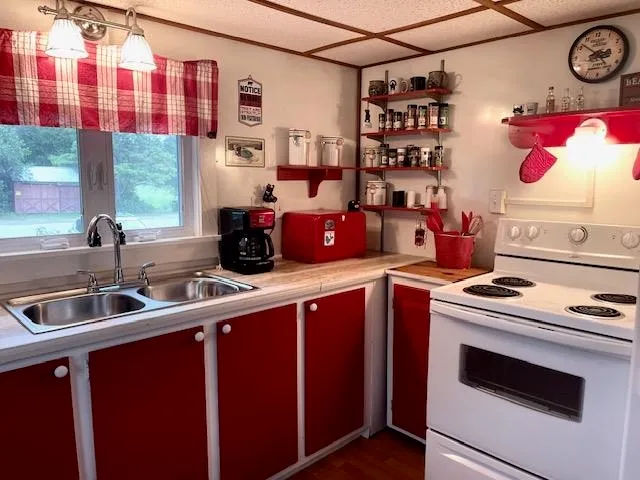 $164,900 | 756 Whittier Road, Tamworth, NH 03890