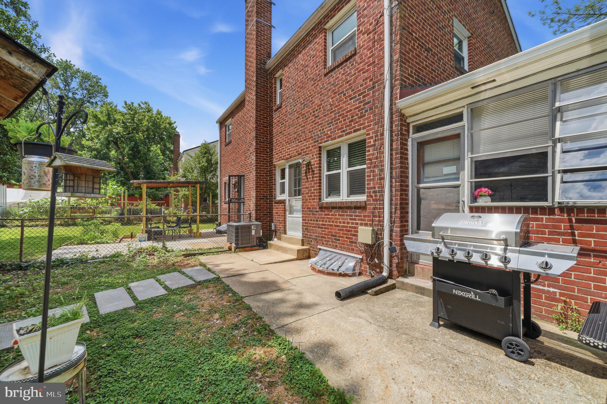 11931 Centerhill Street Silver Spring, MD 20902 - Photo 45 of 45