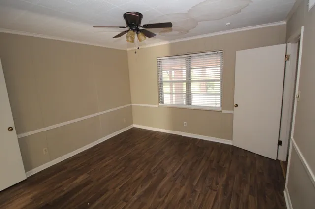 $250,000 | 1305 Cherry Road, Memphis, TN 38117