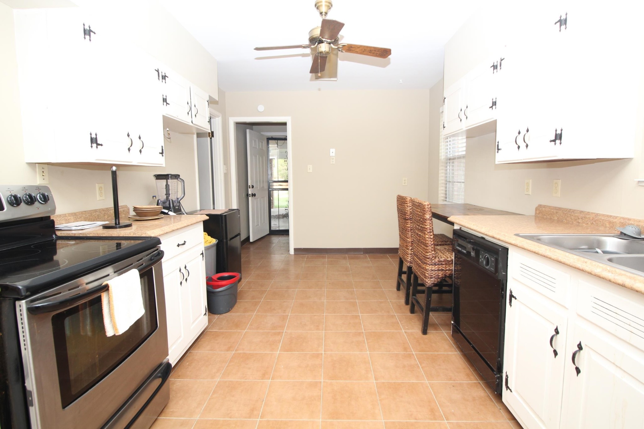 1305 Cherry Road Memphis, TN 38117 - Photo 8 of 40