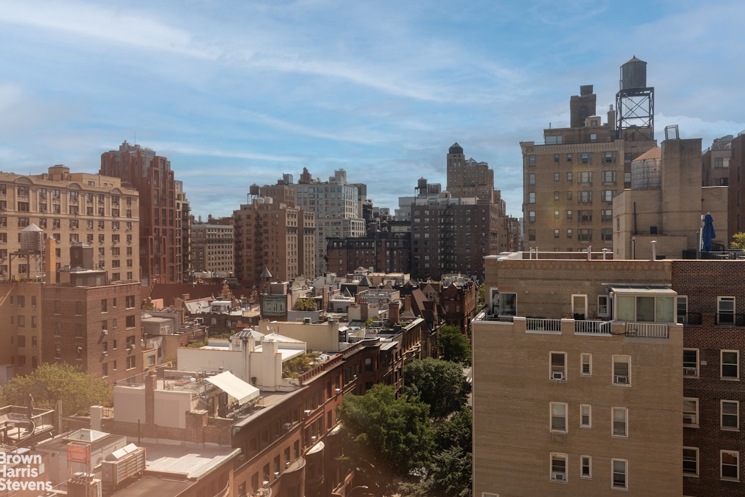 37 Riverside Drive, Unit 12B Manhattan, NY 10023 - Photo 18 of 20 a picture of city view