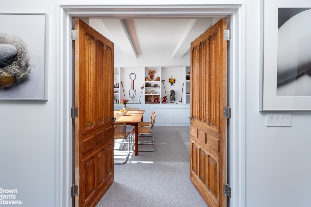 37 Riverside Drive, Unit 12B Manhattan, NY 10023 - Photo 3 of 20