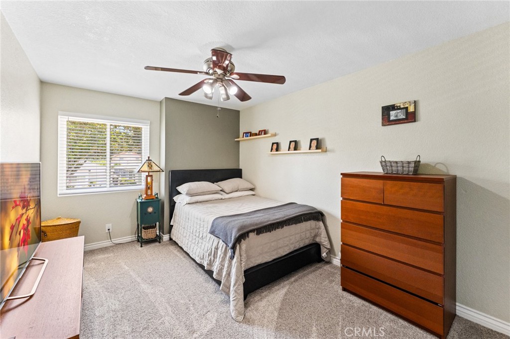 10332 Washington South Gate, CA 90280 - Photo 26 of 38 2nd Bedroom
