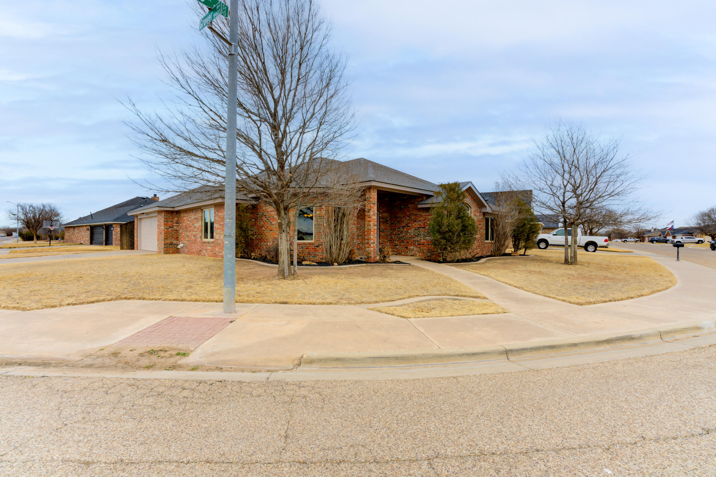 5914 95th Street Lubbock, TX 79424 - Photo 2 of 50 DSC03682_3_4_5_6-Edit