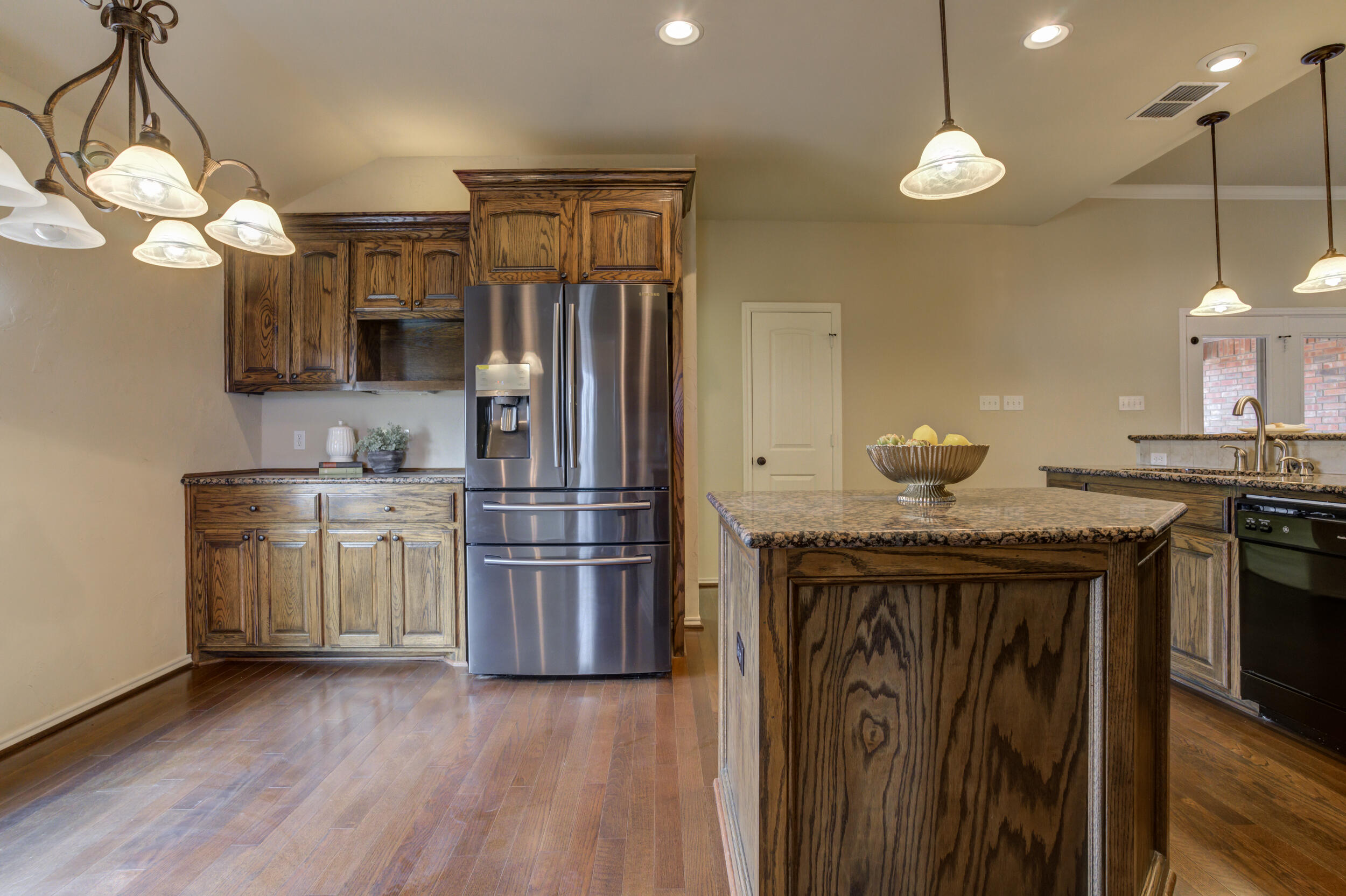 5914 95th Street Lubbock, TX 79424 - Photo 25 of 50 DSC03807_08_09_10_11