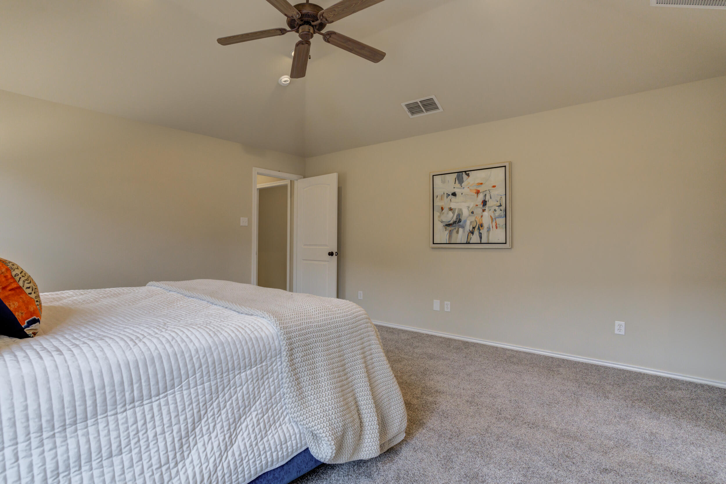 5914 95th Street Lubbock, TX 79424 - Photo 33 of 50 DSC03847_48_49_50_51