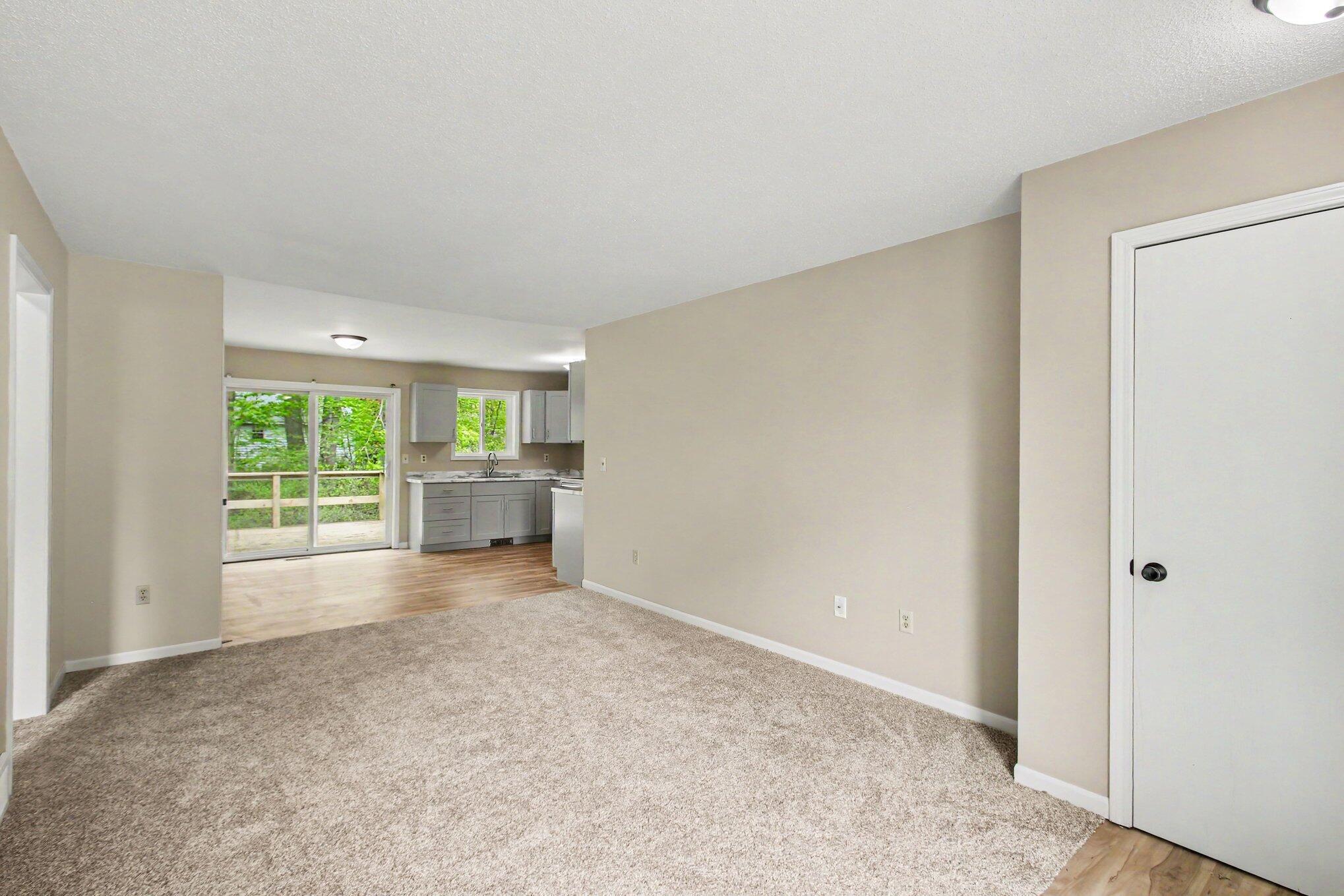 16229 Taft Road Spring Lake, MI 49456 - Photo 8 of 34 008_file_5311