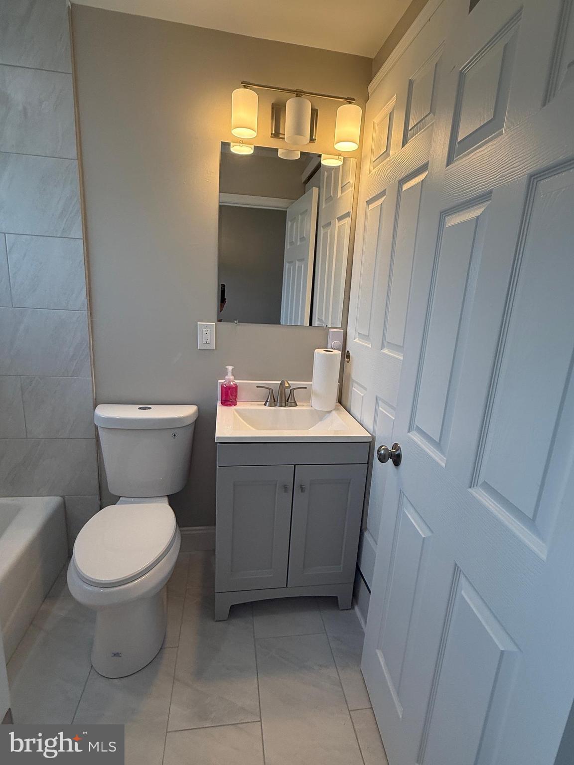 75 Ivy Hill Road Levittown, PA 19057 - Photo 22 of 26