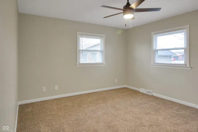 $305,000 | 2320 Locust Drive, Seymour, IN 47274