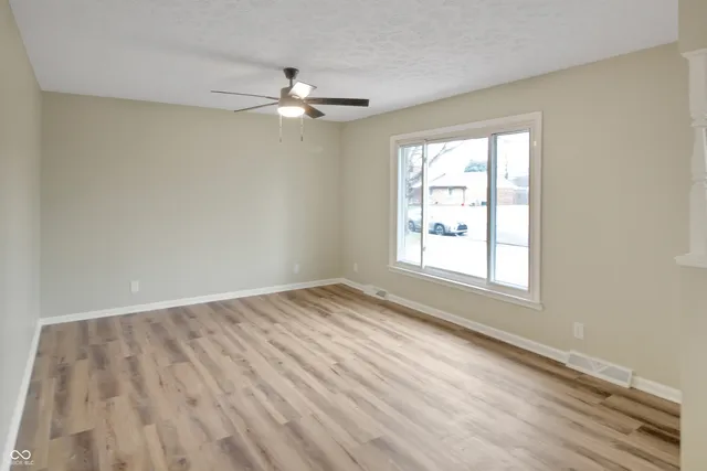 $305,000 | 2320 Locust Drive, Seymour, IN 47274