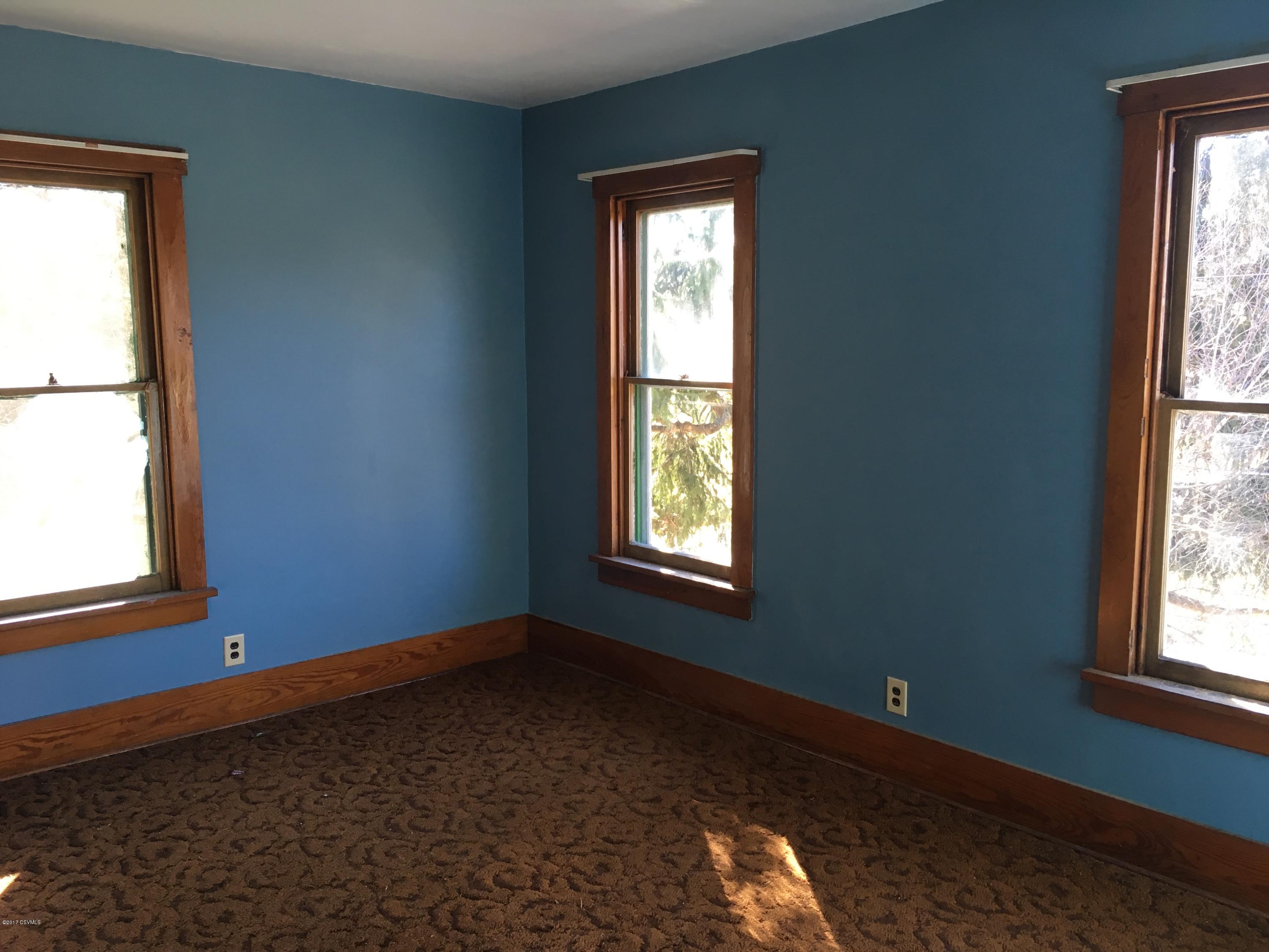 286 Airport Road Sunbury, PA 17801 - Photo 2 of 13 Gallery Image 2
