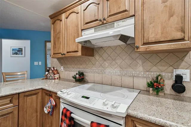 $490,000 | 3545 Snowy Egret Court, Palm Harbor, FL 34683