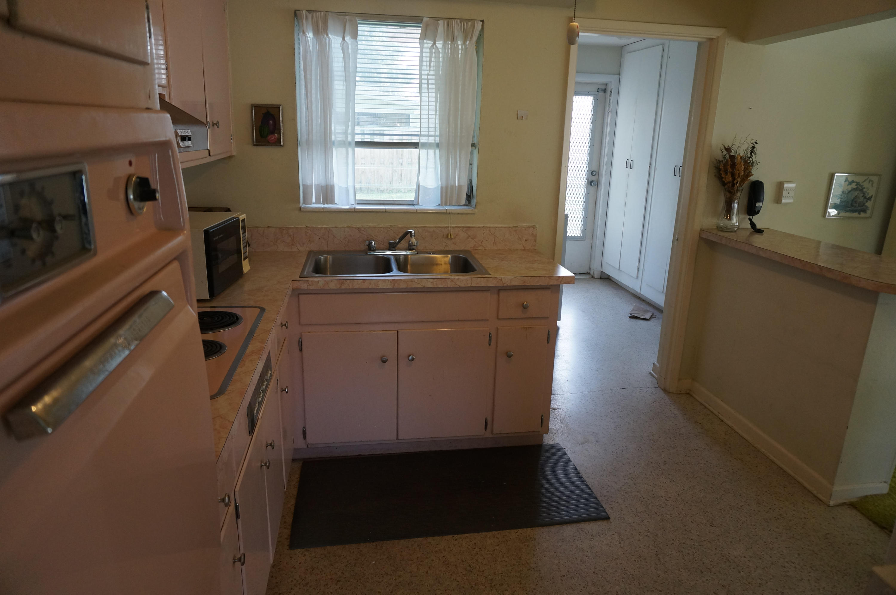 380 Northeast 29th Street Boca Raton, FL 33431 - Photo 16 of 23 2013-12-14 03