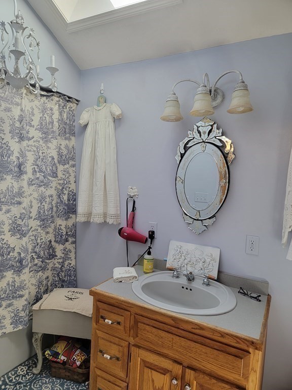 98 Tucker Road New Braintree, MA 01531 - Photo 31 of 41 Gallery Image 31