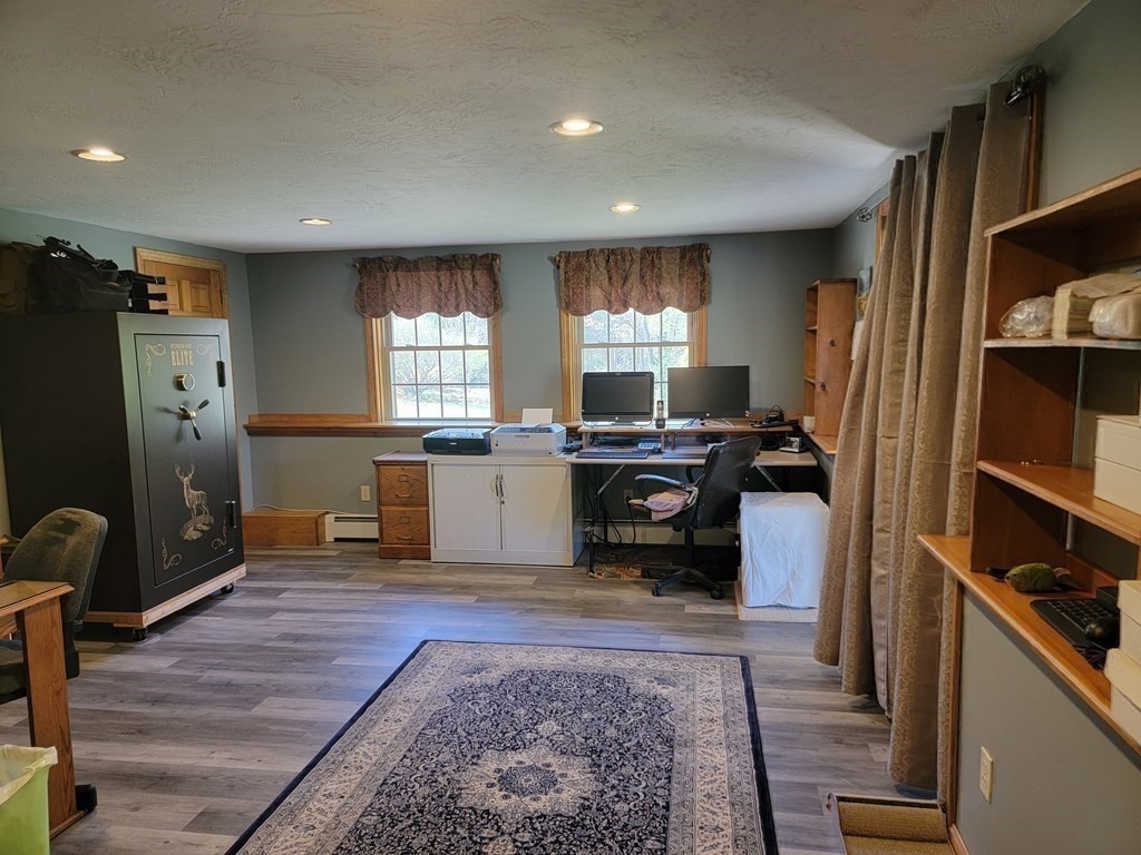 98 Tucker Road New Braintree, MA 01531 - Photo 35 of 41 Gallery Image 35