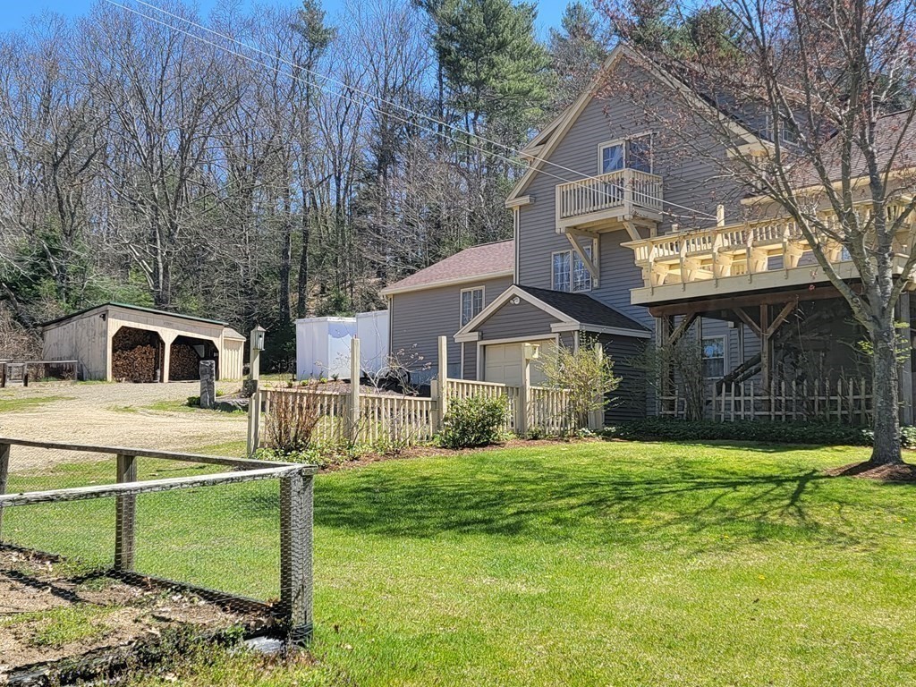 98 Tucker Road New Braintree, MA 01531 - Photo 8 of 41 Gallery Image 8