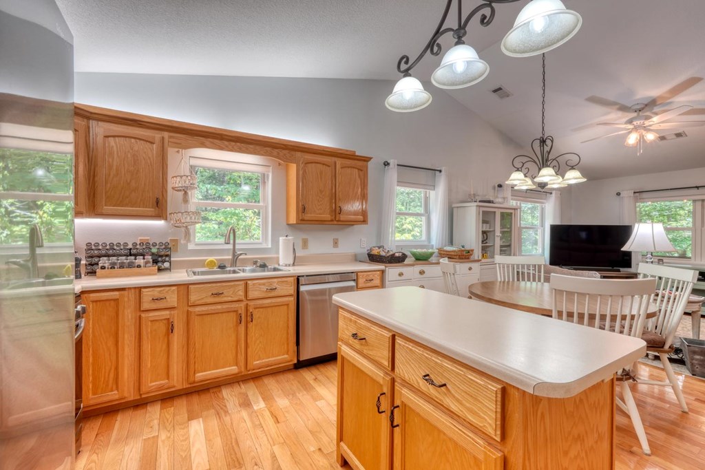 139 Dowd Road Morganton, GA 30560 - Photo 16 of 55