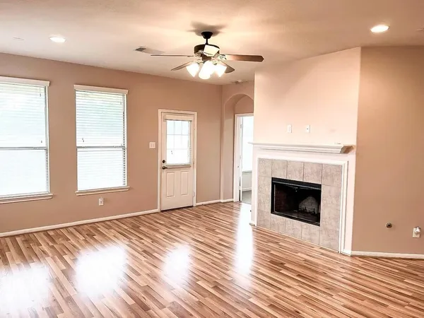$2,050 | 11907 Golden Lodge Lane, Houston, TX 77066