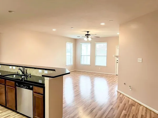 $2,050 | 11907 Golden Lodge Lane, Houston, TX 77066