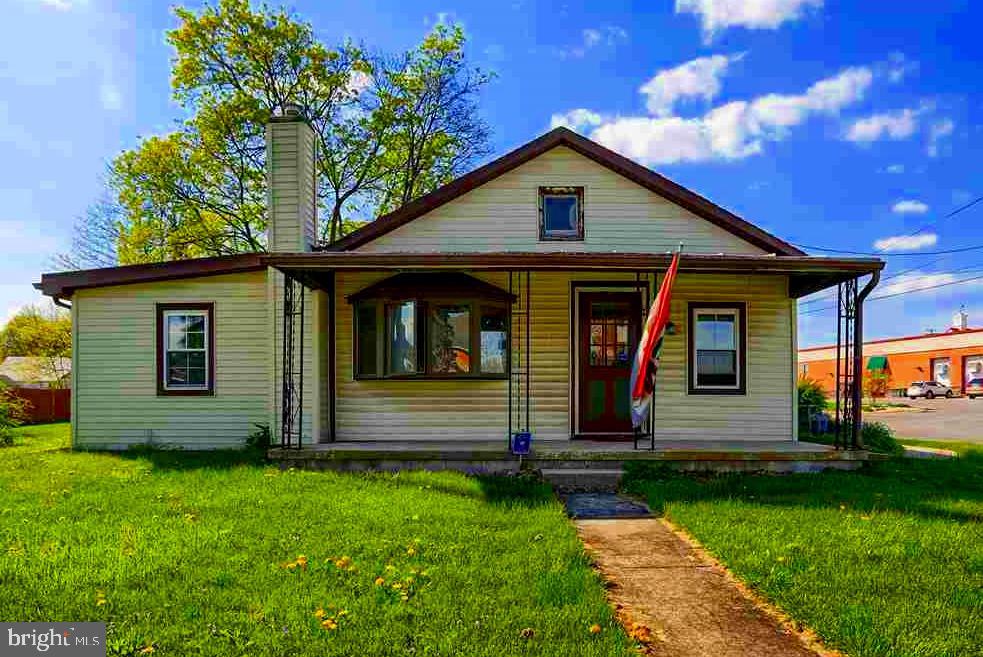 2400 Oakland Road Dover, PA 17315 - Photo 1 of 23 Gallery Image 1