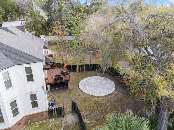 a view of a backyard with green space