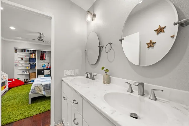 $799,000 | 2330 Vanguard Way, Unit L101, Costa Mesa, CA 92626