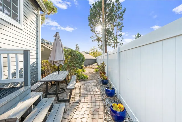 $799,000 | 2330 Vanguard Way, Unit L101, Costa Mesa, CA 92626