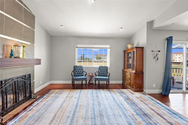 $799,000 | 2330 Vanguard Way, Unit L101, Costa Mesa, CA 92626