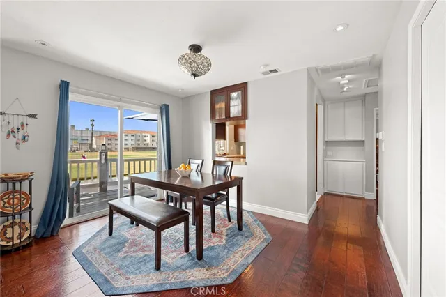 $799,000 | 2330 Vanguard Way, Unit L101, Costa Mesa, CA 92626