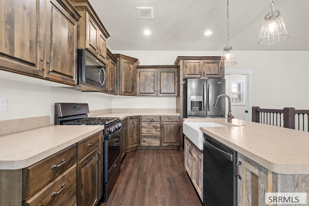 73 North Hillside Road Idaho Falls, ID 83402 - Photo 7 of 35 Gallery Image 7