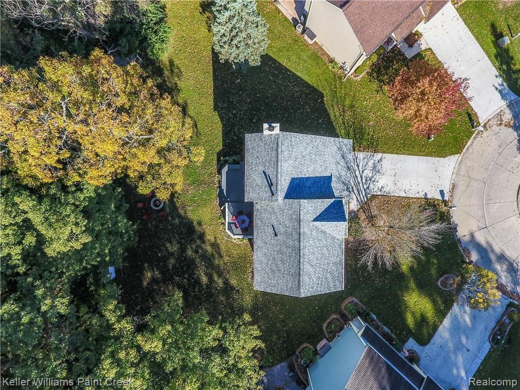 416 Ivy Wood Court Rochester Hills, MI 48307 - Photo 30 of 32