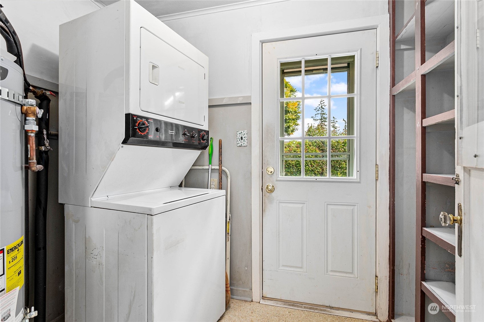 3018 Ellis Street Bellingham, WA 98225 - Photo 13 of 26 Gallery Image 13