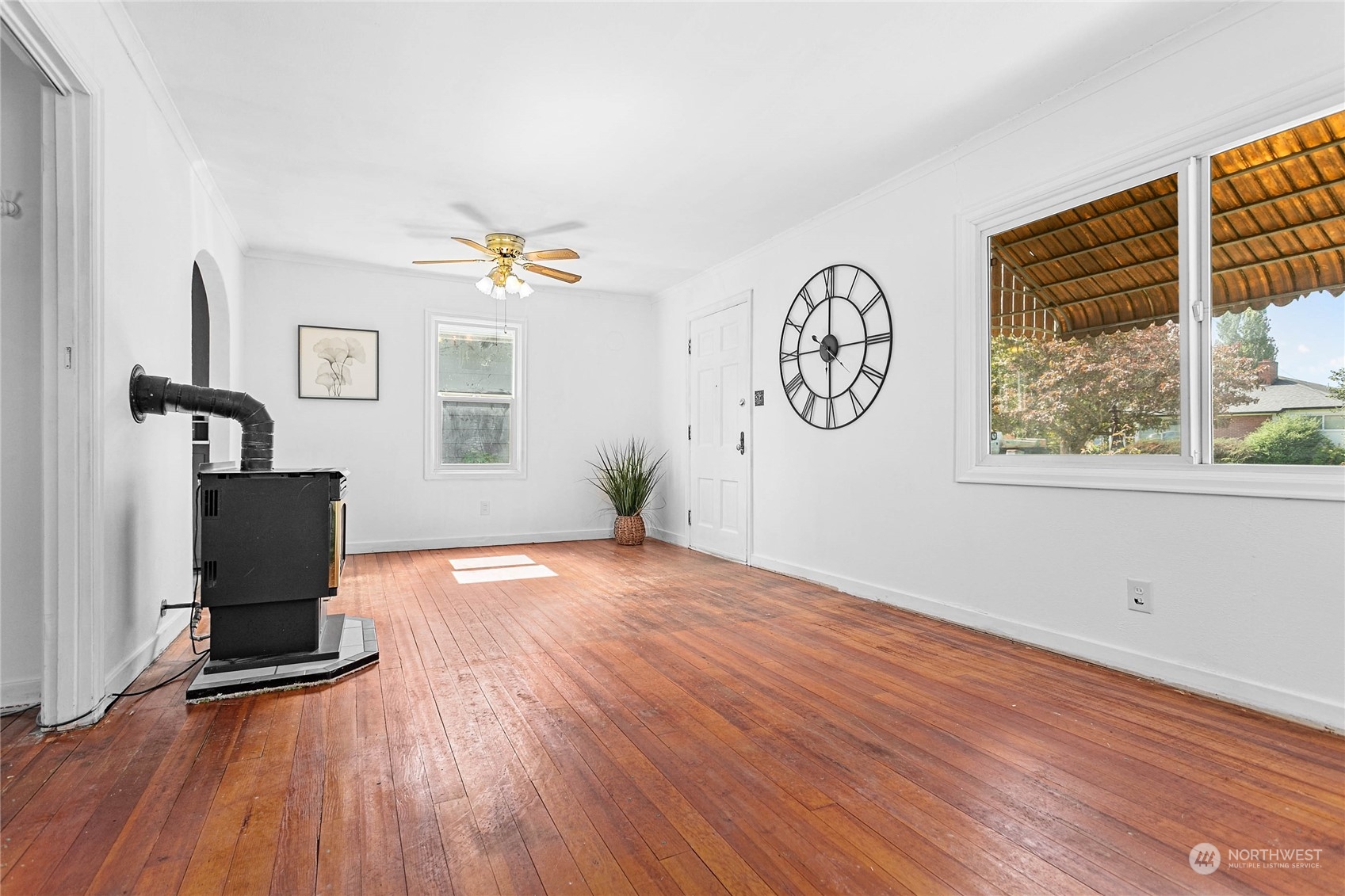 3018 Ellis Street Bellingham, WA 98225 - Photo 7 of 26 Gallery Image 7