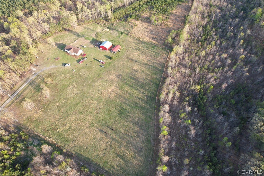 6851 Cox Road Wilsons, VA 23894 - Photo 13 of 50